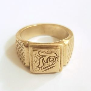 Beautiful Vintage Gold Tone Ring Marked 18k Size 9